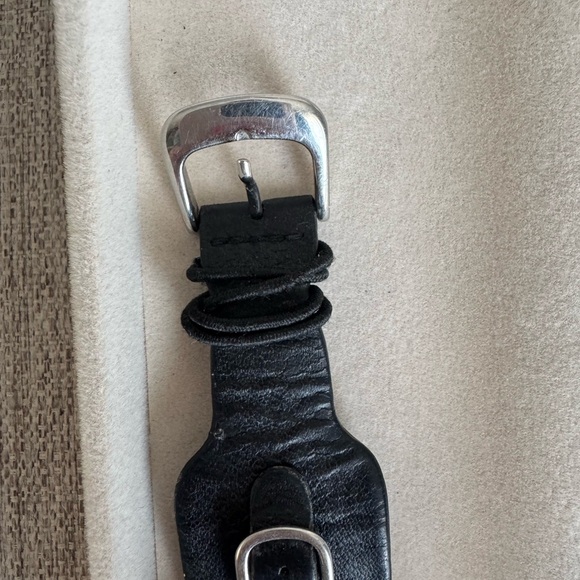 GUESS watch - Picture 4 of 4